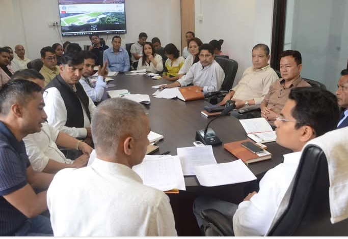 Read more about the article पानी तथा सरसफाइ अनुगमन समितिको बैठक सम्पन्न