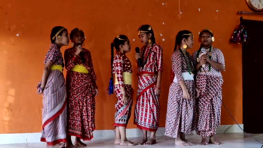Read more about the article लाली गुराँस ग्राम सु.स.द्वारा भानु जयन्ती पालन