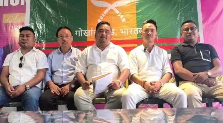 Read more about the article राज्य समन्वय समितिको केन्द्र र जिल्ला समिति गठन