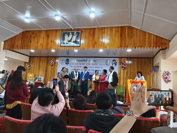 Read more about the article नेपाली साहित्य सम्मेलनमा भाषा मान्यता दिवस पालन