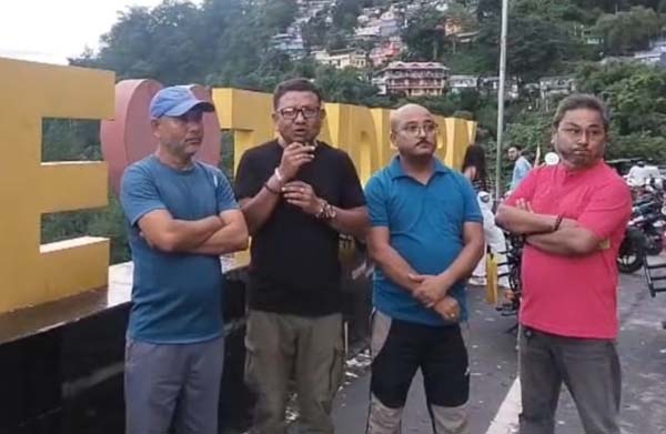 Read more about the article गोपाल योञ्जन संगीत सम्मान संगीतकार बरुण रसाइली र गीतकार सुकुमार बराईलीलाई प्रदान गरिने