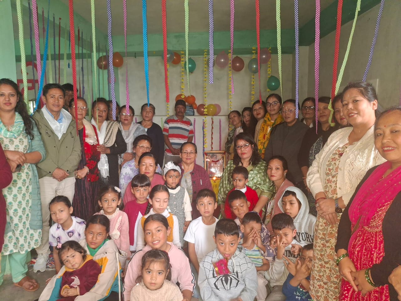 Read more about the article बाल विकास अरम्भ गर्ने ती सचेत र शिक्षित युवतीहरू धन्य हुन्‌ः सभासद्‌‍