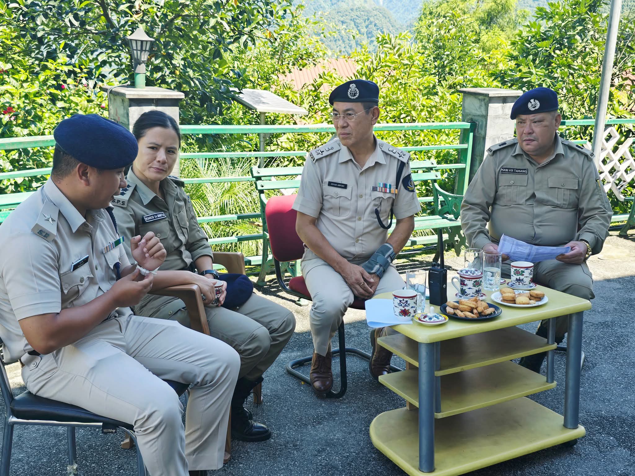Read more about the article सडकमा कार्यरत पुलीस कर्मीहरूको लागि पहिलोपटक आकस्मिक जाँच