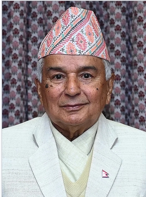 Read more about the article राष्ट्रपति र सभामुखद्वारा संसदबाटै प्रधानमन्त्री छान्ने प्रकृयामा हुँदै