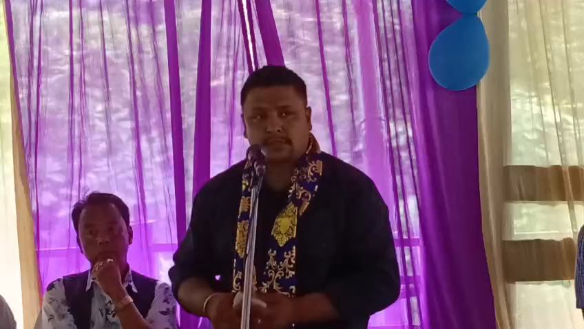 Read more about the article प्रमोस्कर सभासद र टिचर नभई, चिटर भएको श्याम गौतमको आरोप