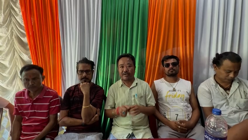 Read more about the article तीनधारेमा फूलपातीको साथमा नृत्य प्रतियोगिता आयोजना गरिने